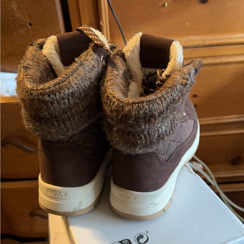 Boots - Picture 3 of 3